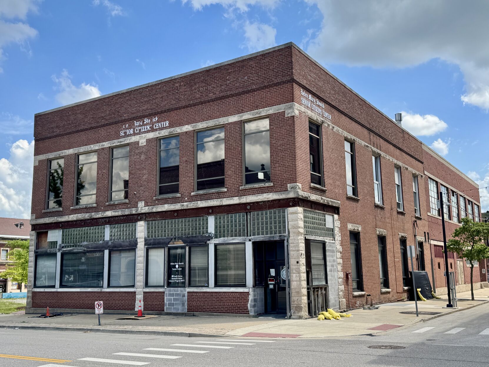 KR.Mailbag.OldOldOldGazetteBldg.jpg